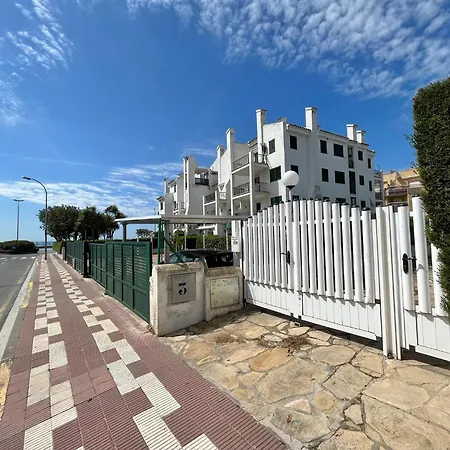 Adosado La Kanoa 50 Mts De La Playa Holiday home